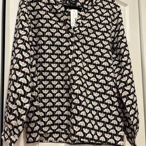 Bobeau Black and White Geometric Blouse